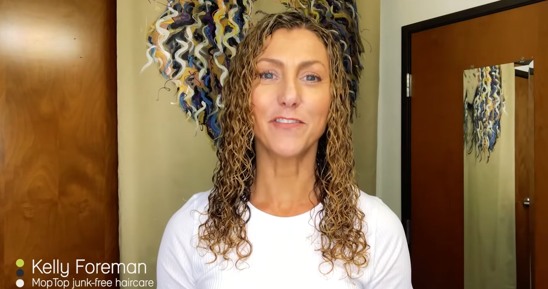 Load video: How to use the moptop curly hair custard to get beautiful curls