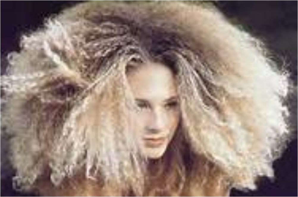 Savor Your Summer: Anti-Frizz Shortcuts