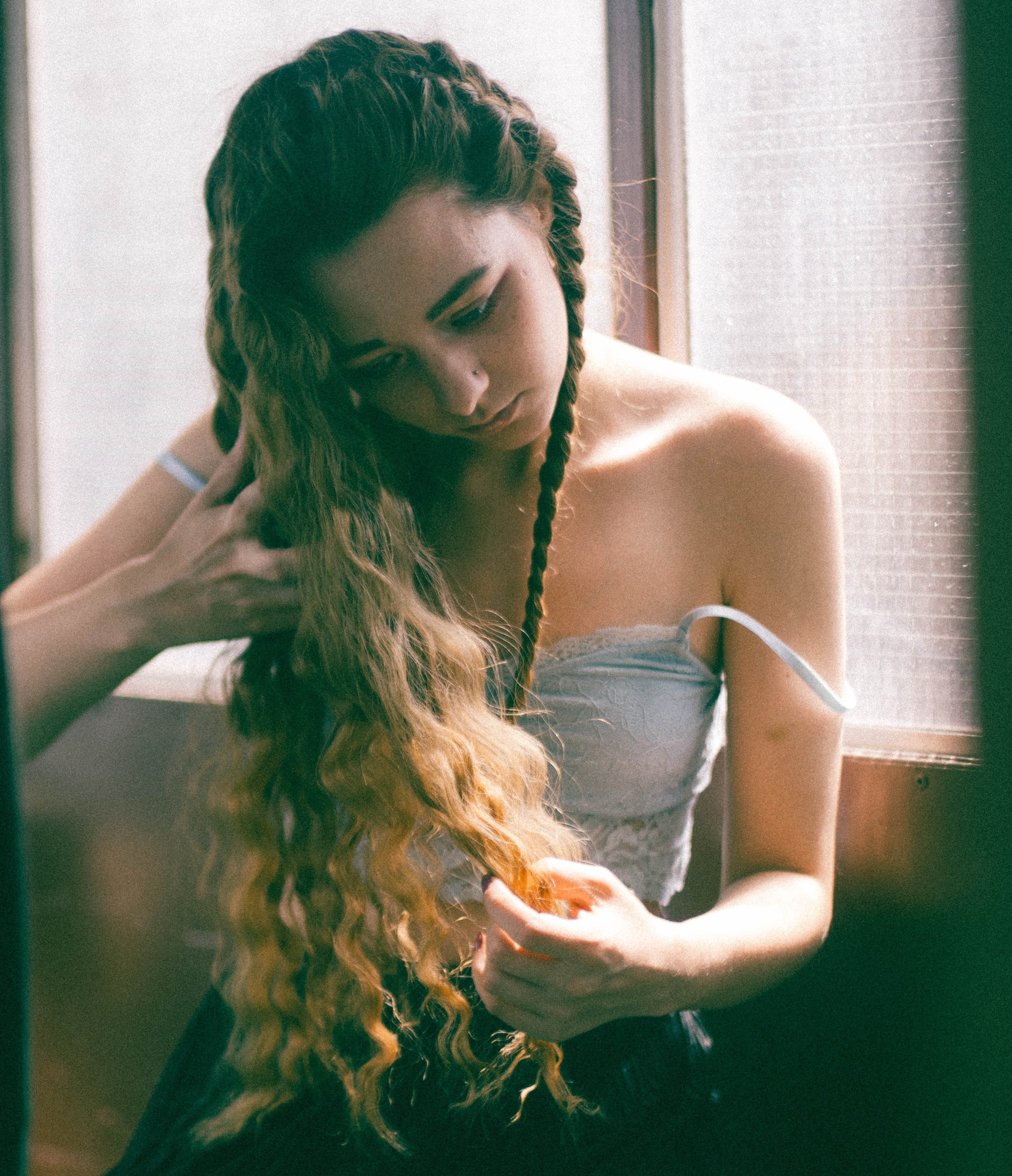 How to Deal with Hair Breakage by Washing Less